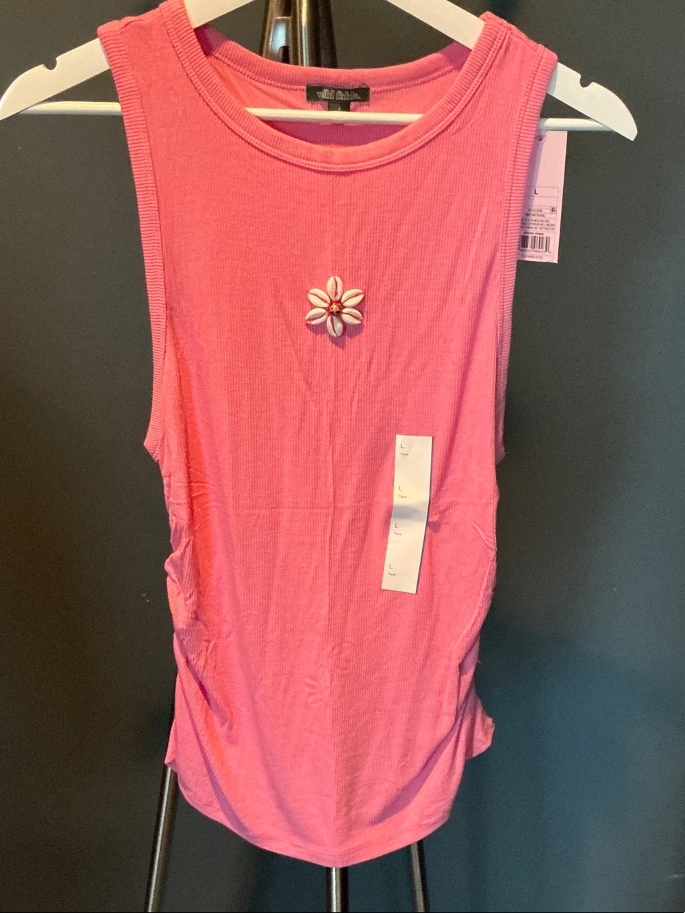wild fable Pink Ribbed Tank with Center Floral Pin